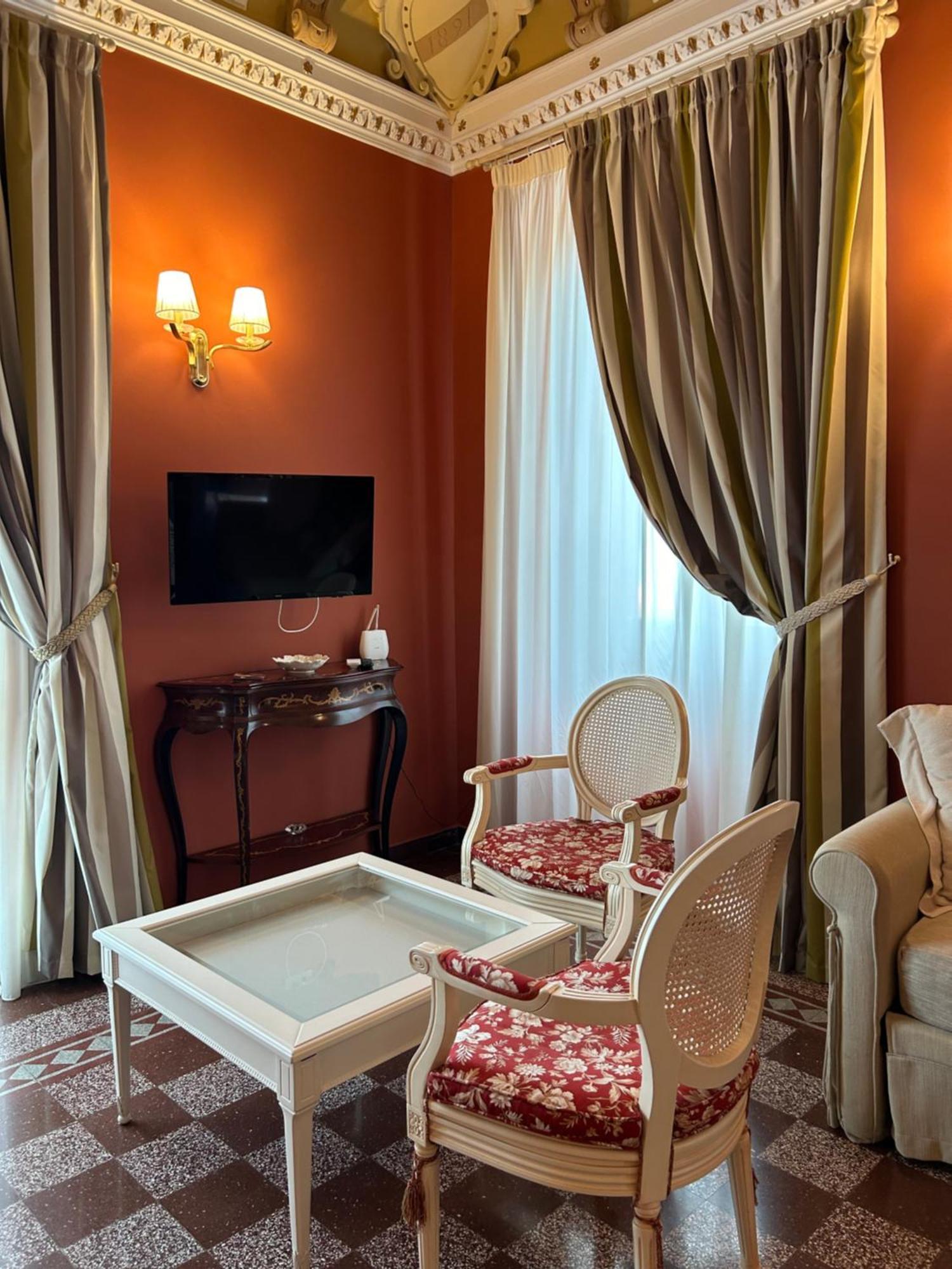 Dimora Le Pietre Del Mare Hotel Pizzo  Luaran gambar