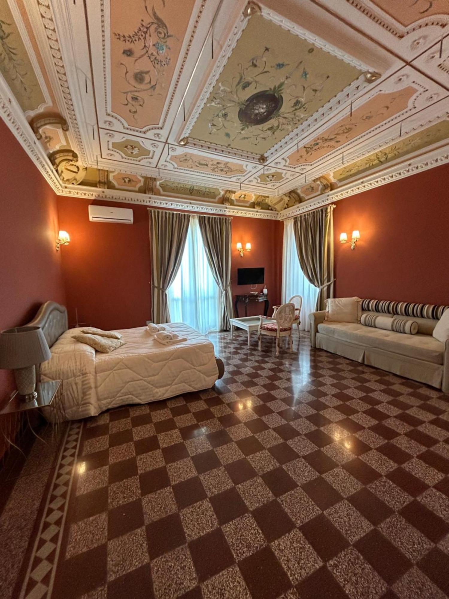 Dimora Le Pietre Del Mare Hotel Pizzo  Luaran gambar