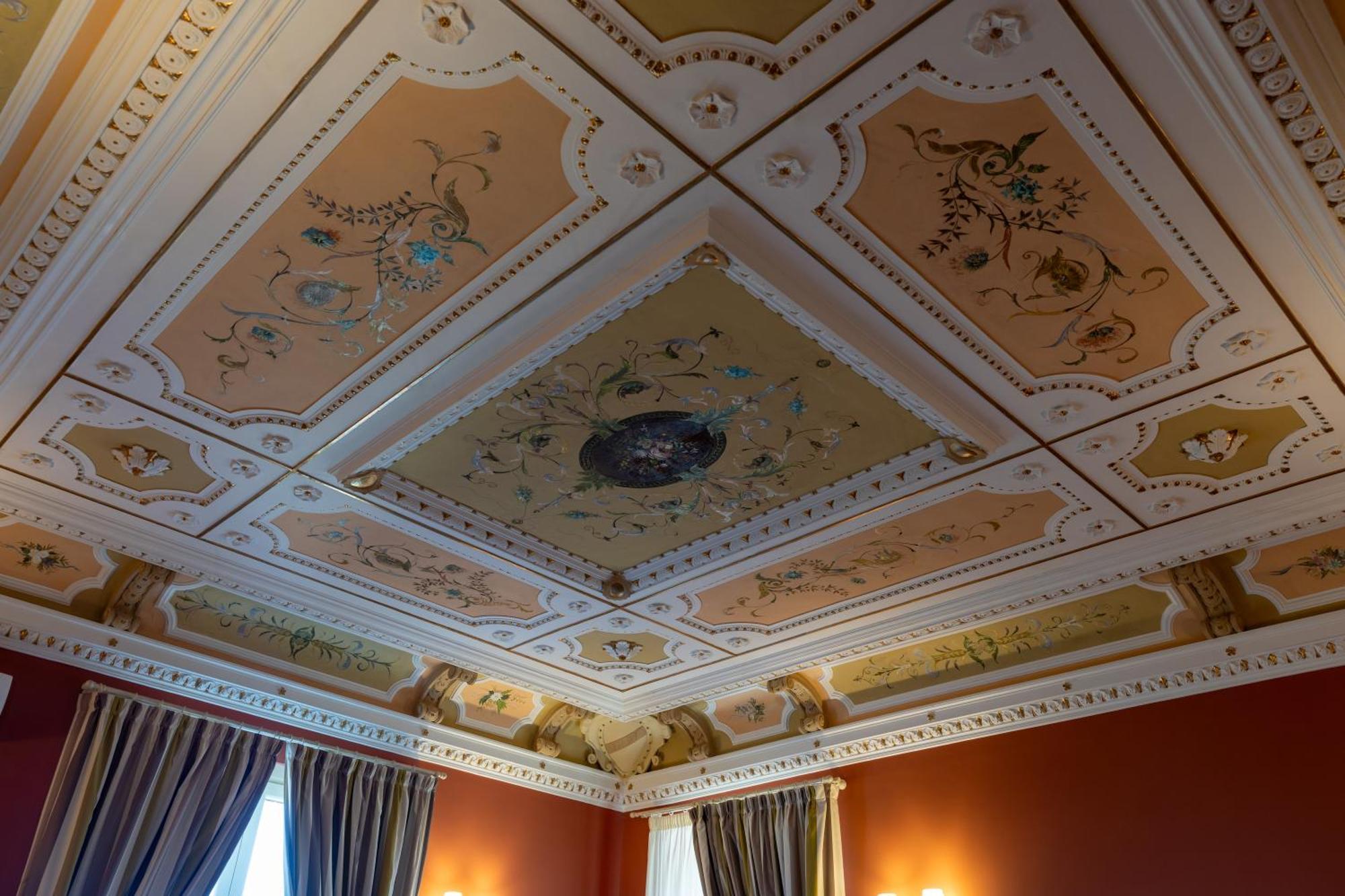 Dimora Le Pietre Del Mare Hotel Pizzo  Luaran gambar
